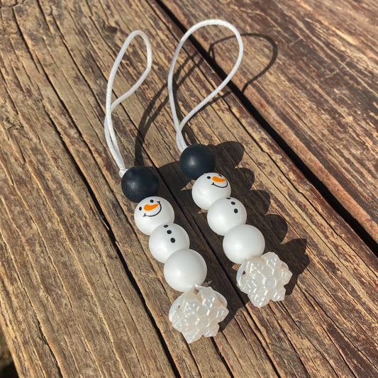 Snowman & Snowflake Zipper Pull